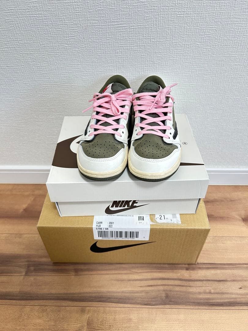 ジョーダン1LOW トラヴィス スコット リトルキッズシューズ 20.5cm