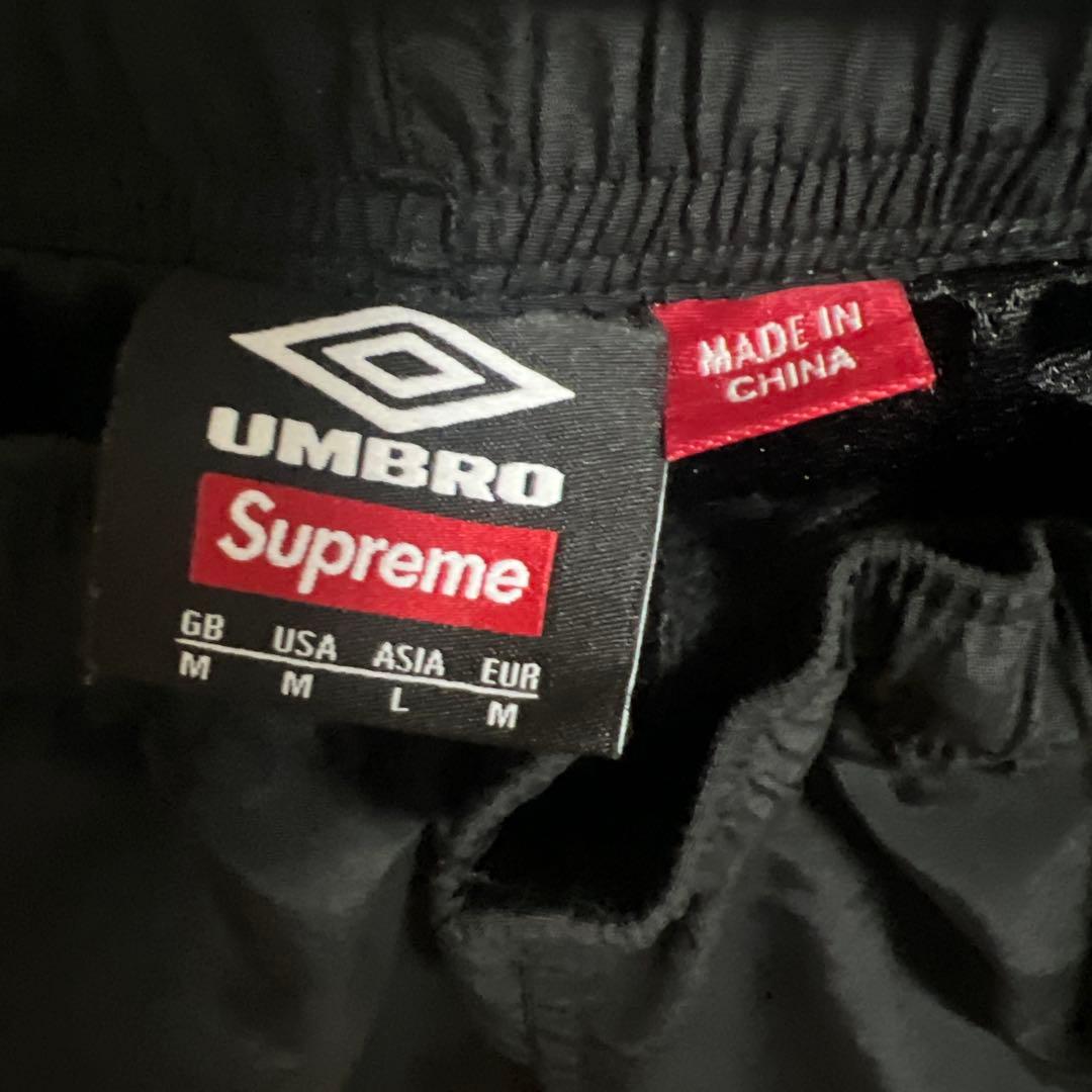 ジャケット・アウター Supreme / Umbro Track Pant \"Black\"
