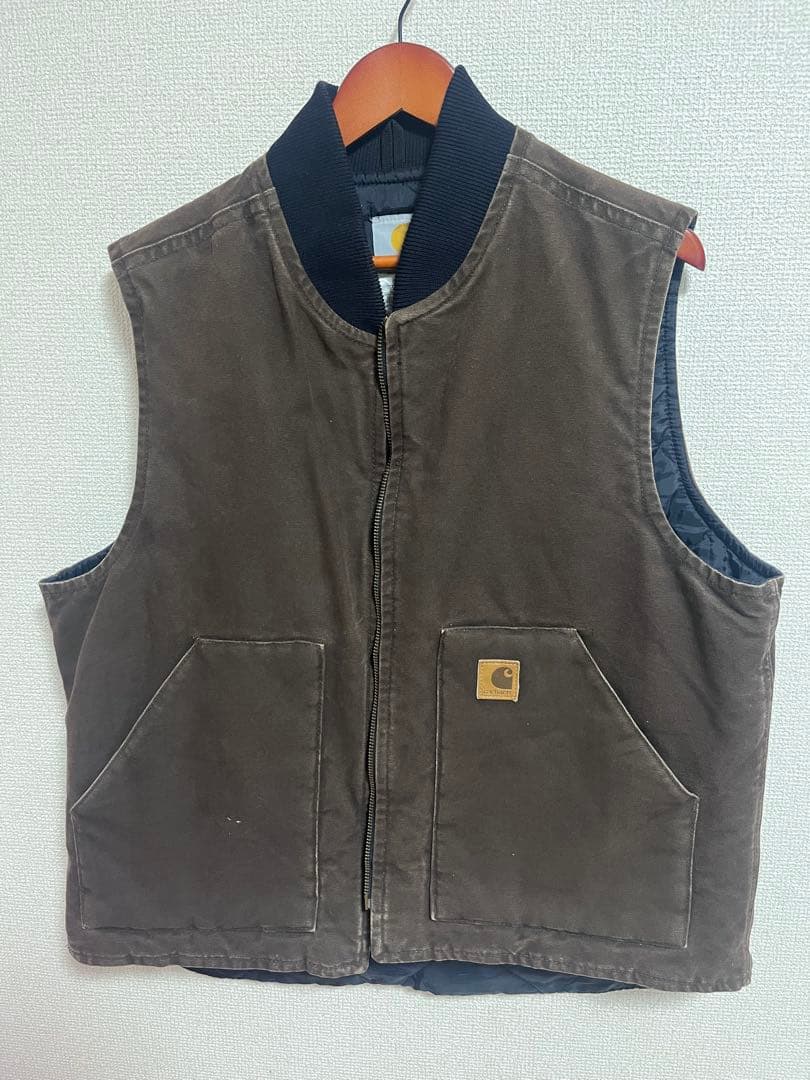 【美品】Carhartt カーハート ダックベスト ダークブラウン DKB 中古・古着通販】CarHartt (カーハート) ダックベスト/カーハート/V02