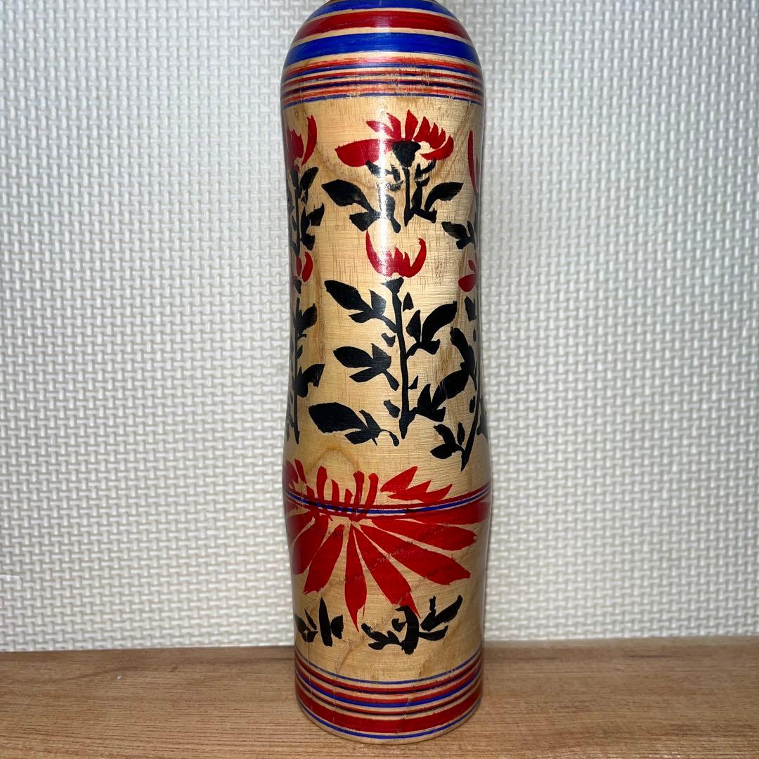 ⭕️伝統こけし 木地山こけし ⭕️超レアな自作赤色菊花ロクロ線