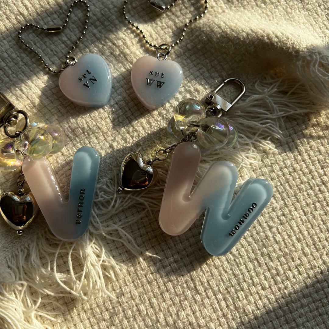 seventeen セブチ キーホルダー ペンライト アクセサリー - メルカリ