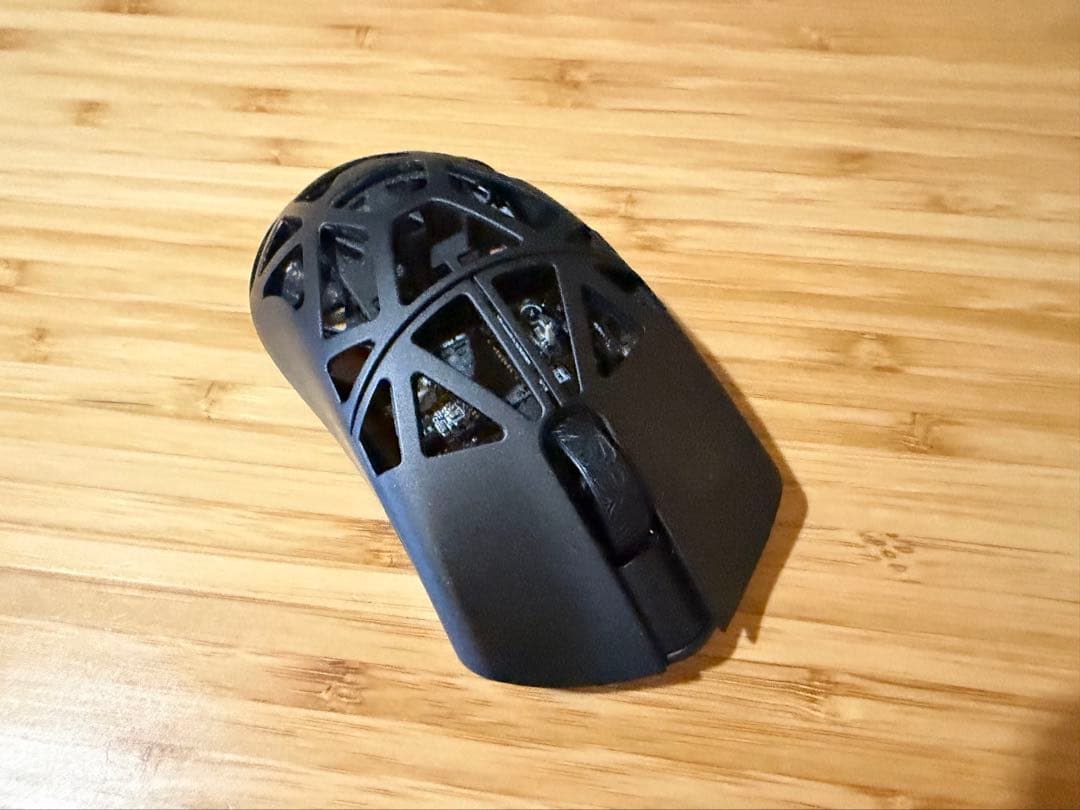 wlmouse BeastX mini pro black サイド穴なし中古品 - マウス