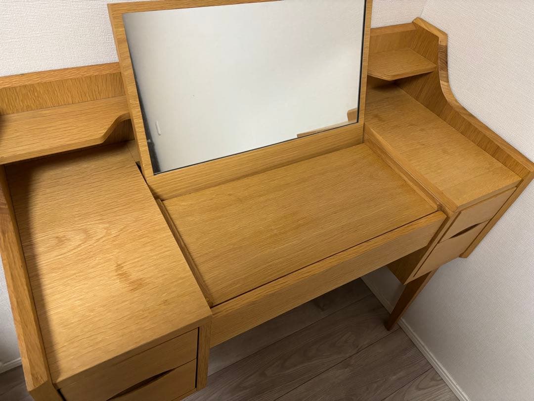 これで最終値下げ！　unico ドレッサー