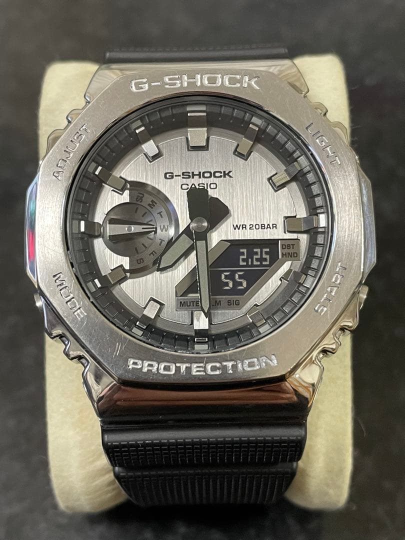 CASIO G-SHOCK GM-2100-1AJF シルバー - メルカリ