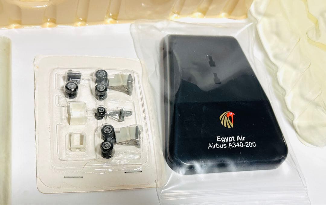 hogan 1/200 エジプト航空 A340-200