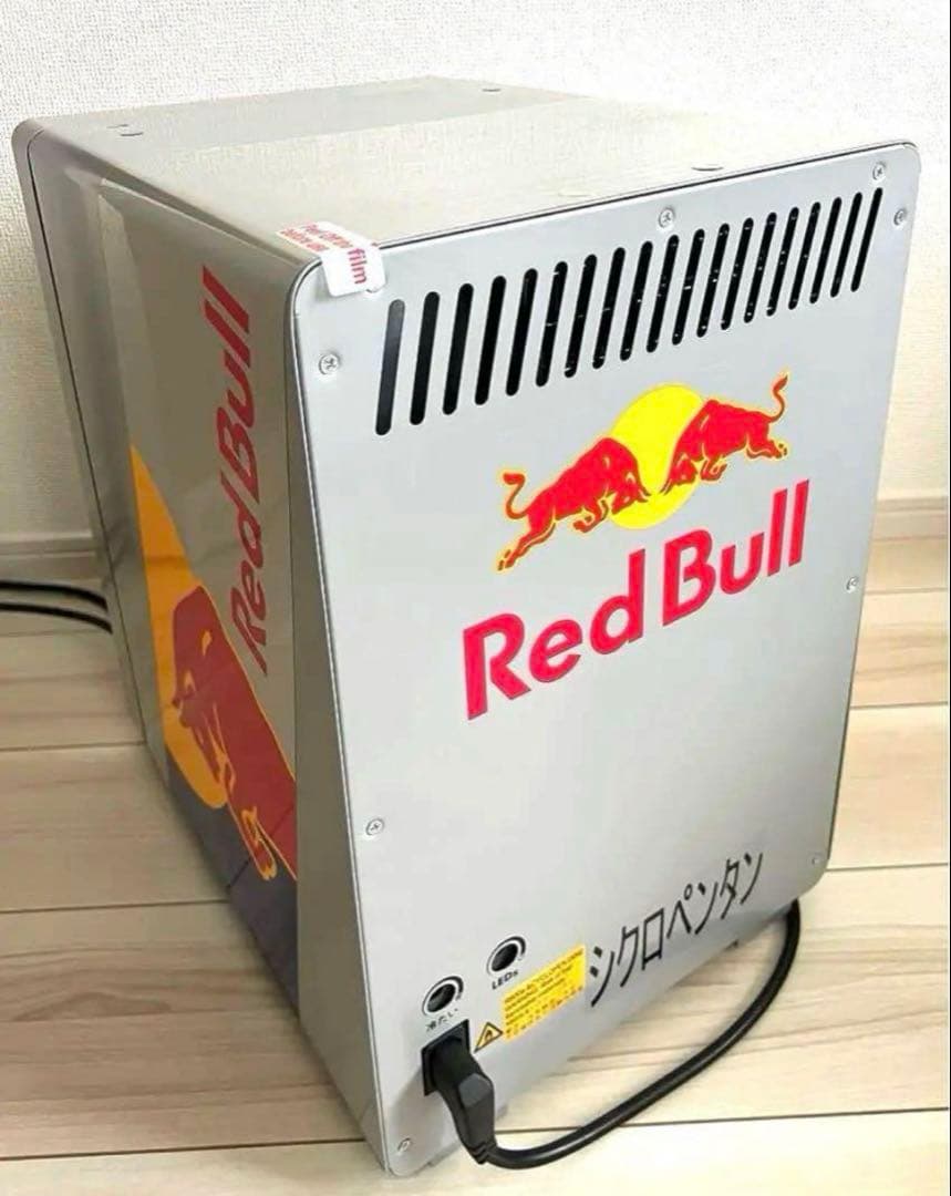 超希少〗RedBull 小型冷蔵庫！ - メルカリ