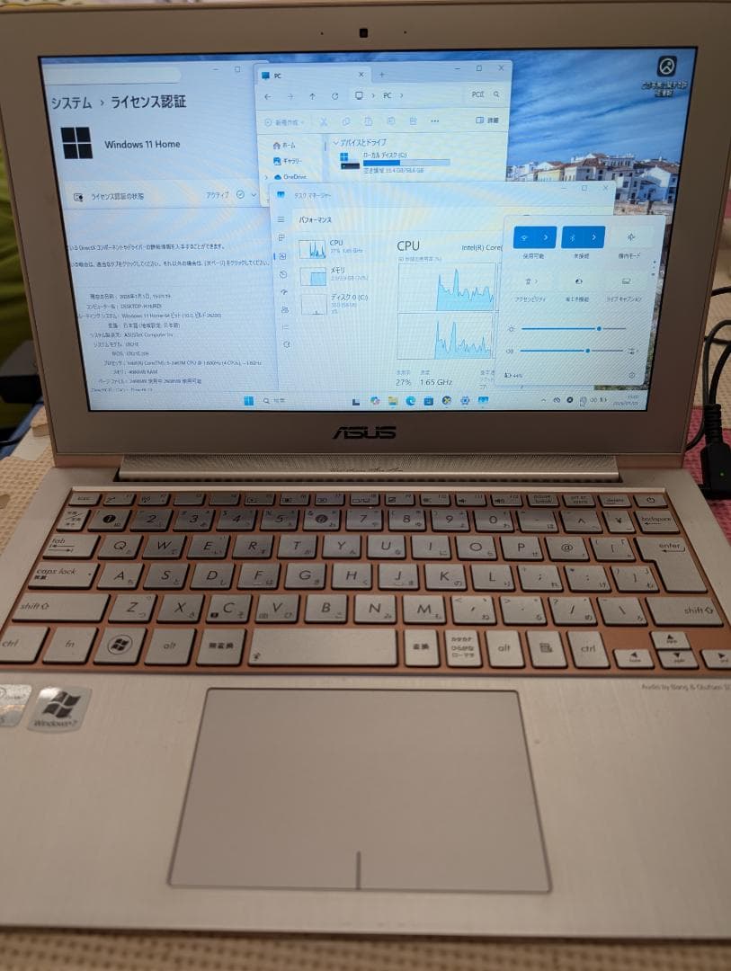 ASUS 極薄ノートPC Windows11 Amazon.com: ASUS Lightweight 15.5