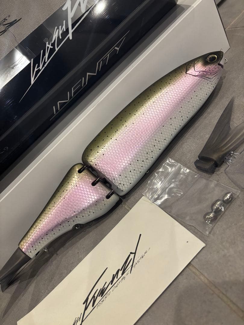 DRT Frenzy ビッグベイト マジックトラウト美品 - メルカリ