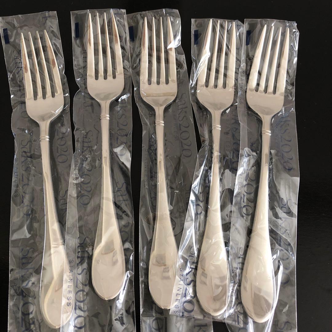 未使用 Saks 2020 エメロード カトラリー36本セット 20-20 高級 - メルカリ