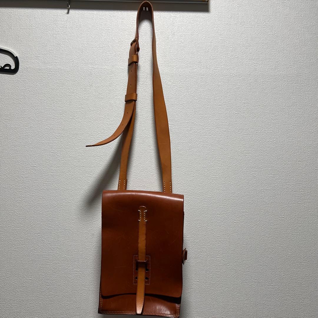 ブラウン レザー ショルダーバッグ dan genten 革 - メルカリ