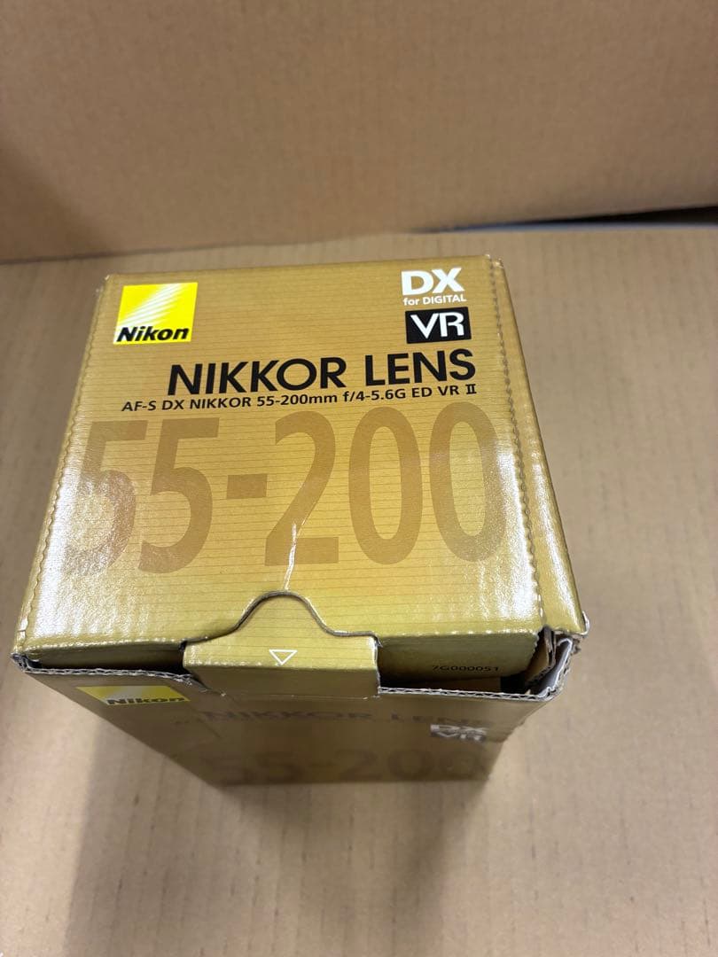 新品 Nikon 55-200mm f/4-5.6G ED VR II箱ダメージ - メルカリ