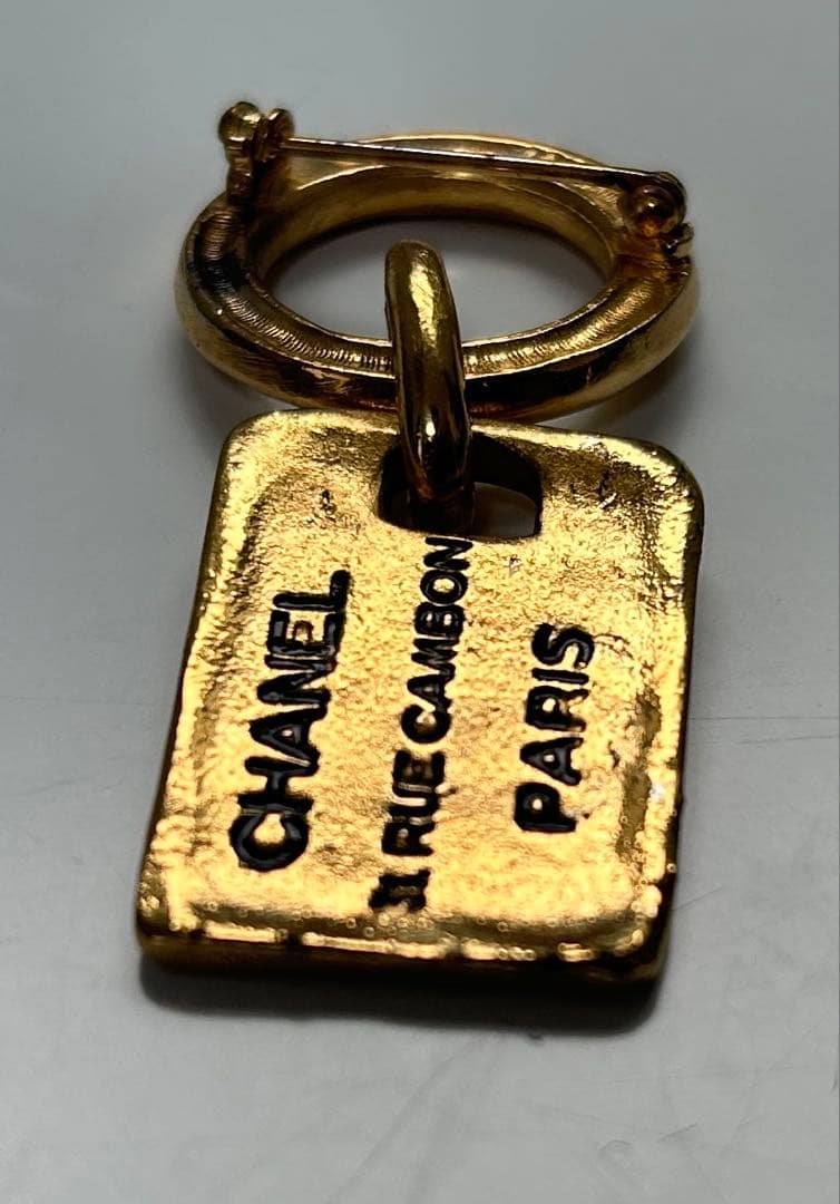 CHANEL 1133刻 カンボン プレート スイング ブローチ鑑定済み