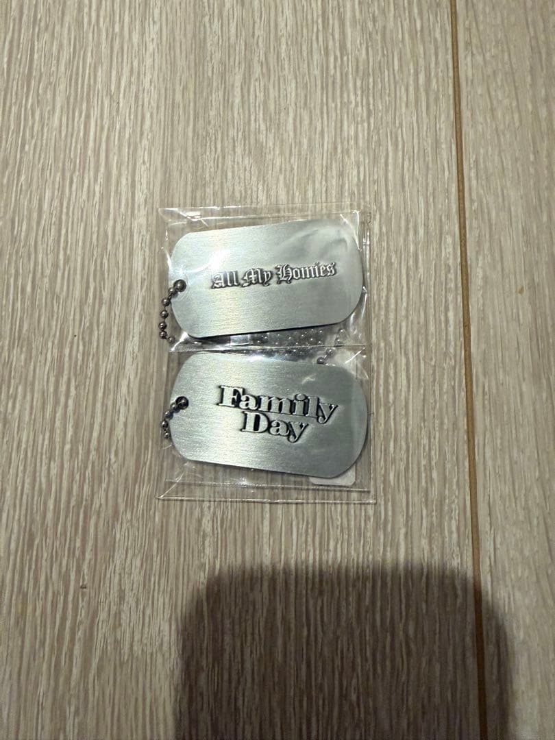 ZORN All My Homies Family Day ドッグタグ - メルカリ