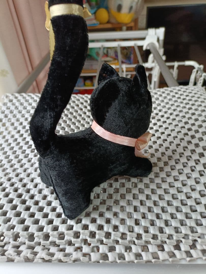 昭和レトロ 黒猫ぬいぐるみ - メルカリ