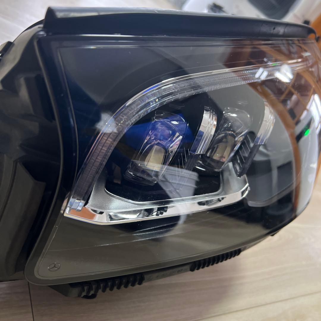 Mercedes-Benz gls400d ヘッドライト 左 ウインカー異常