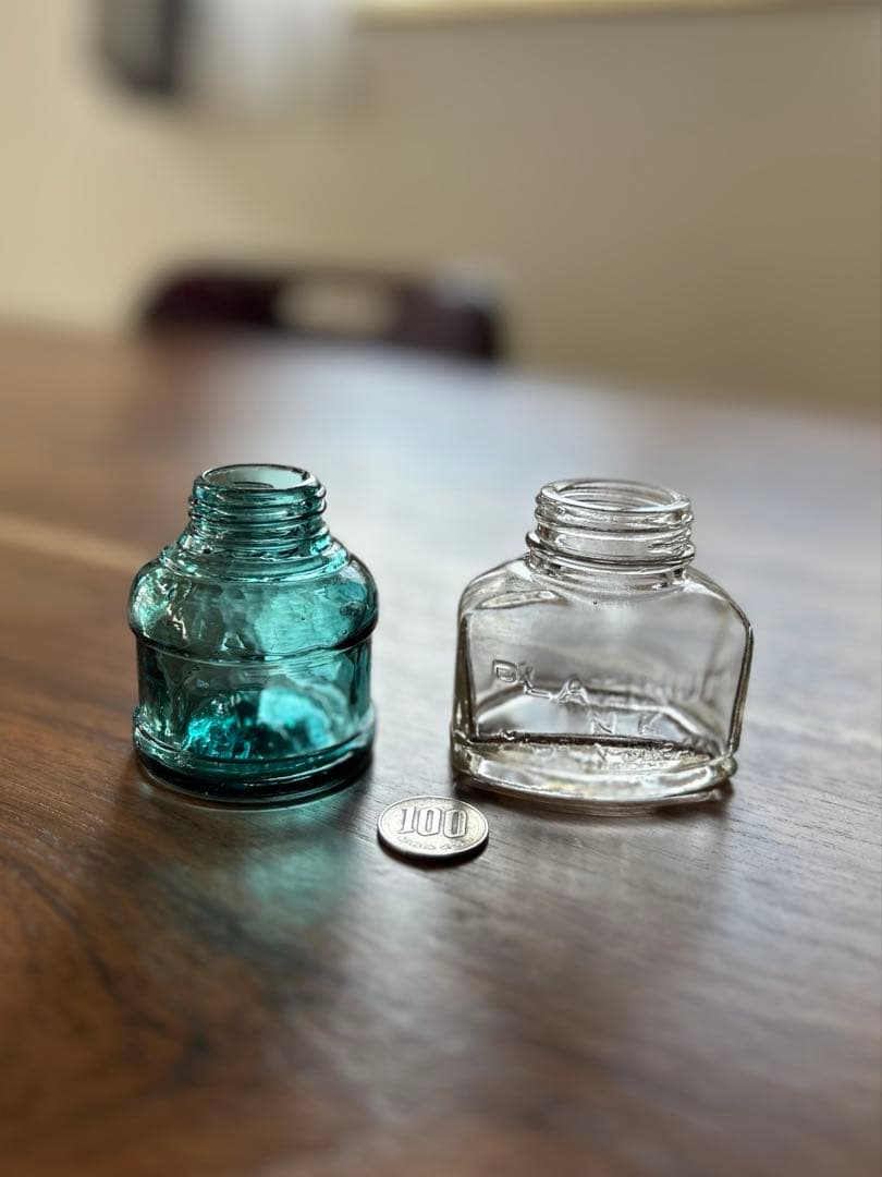 昭和レトロ 青色とクリアのガラスインク瓶セット ボトルディギング