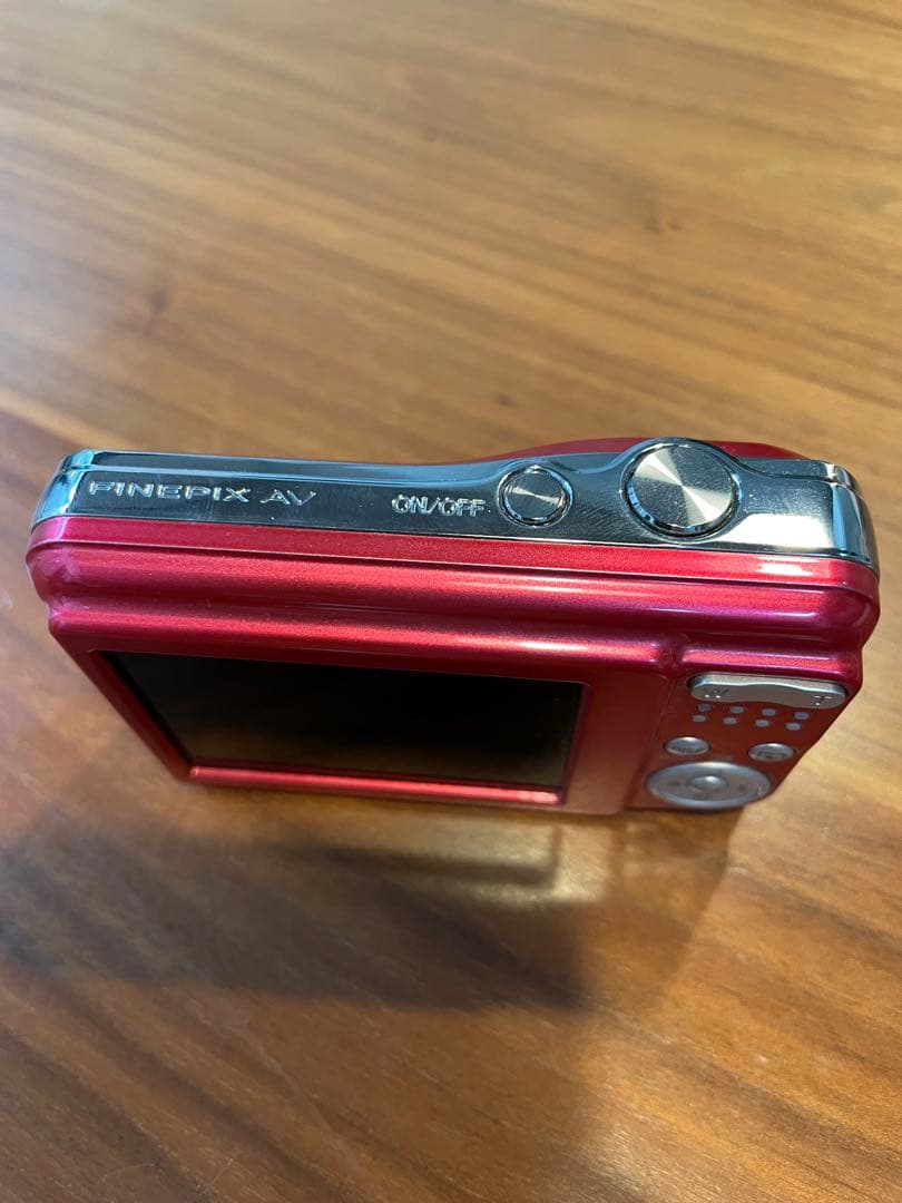 Fujifilm FinePix AV250 レッド デジタルカメラ 単三電池 - メルカリ