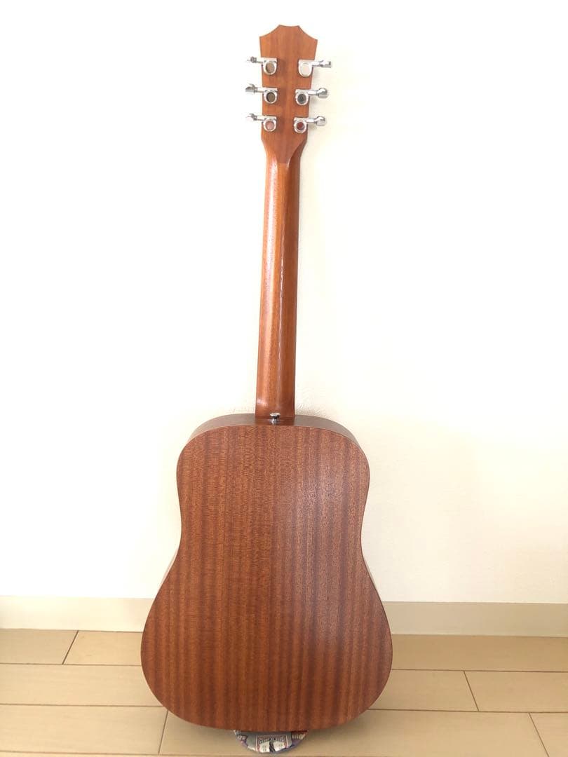 ギター Taylor Swift Baby Taylor -e