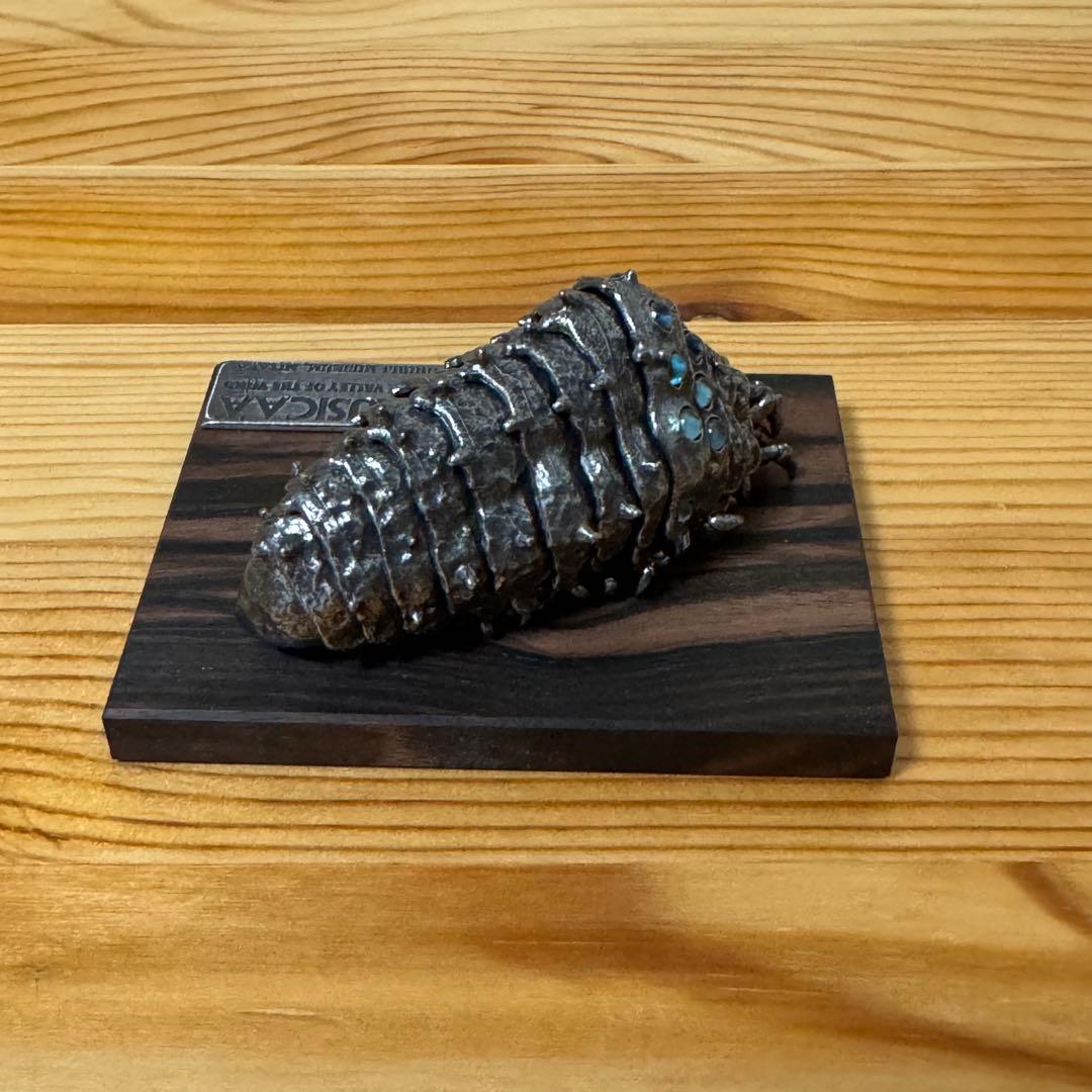 三鷹の森ジブリ美術館 限定 王蟲 青 - メルカリ