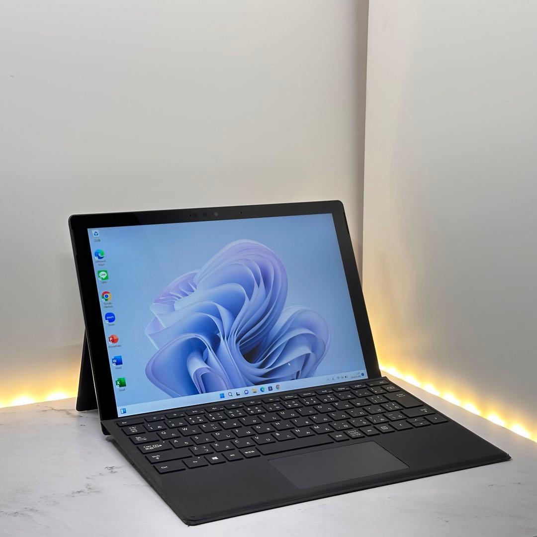 【ブラックモデル】Surface Pro7 BLACK Corei5/8/256