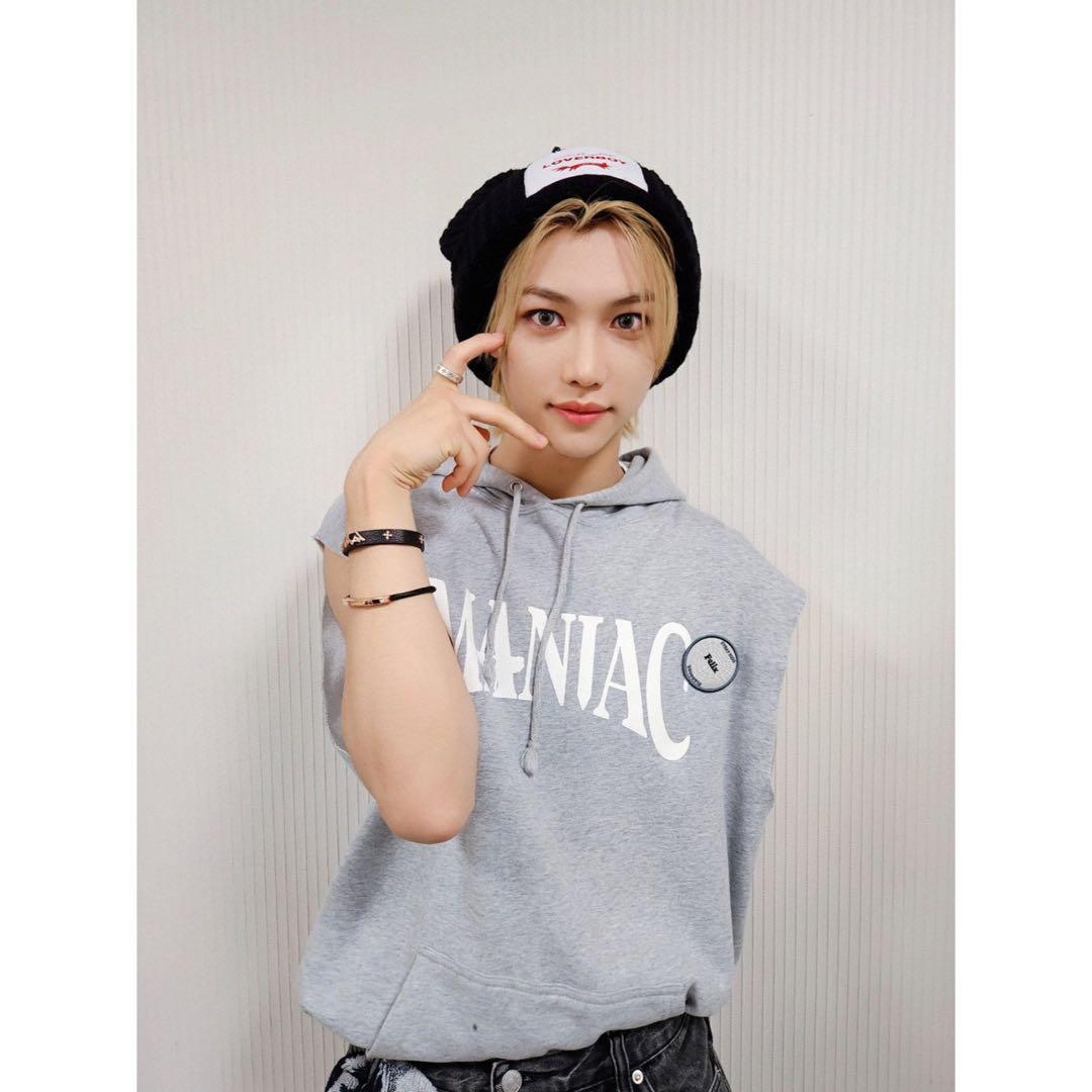 StrayKids スキズ パーカー フーディー XL マニアック - メルカリ