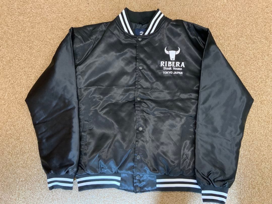非売品、ステーキ リベラ 刺繍ロゴ スタジャン RIBERA ジャケットL
