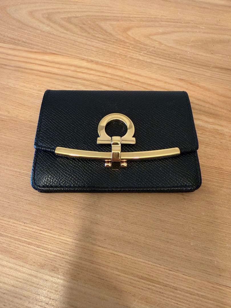 【CADDY'S様】Salvatore Ferragamo 名刺入れ 楽天市場】フェラガモ FERRAGAMO カードケース 名刺入れ メンズ 66a062