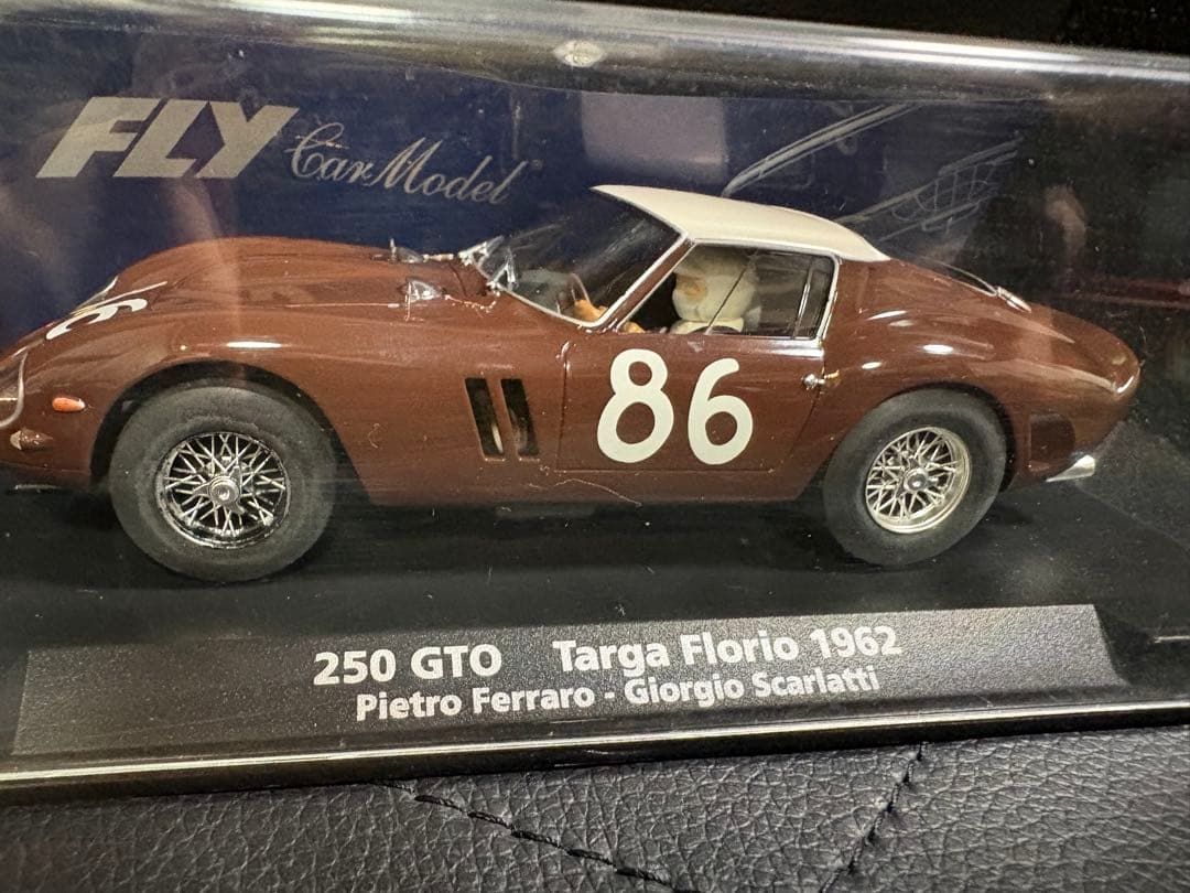 スロットカー FLY Ferrari250GTO 1/31 新品未使用！ - メルカリ