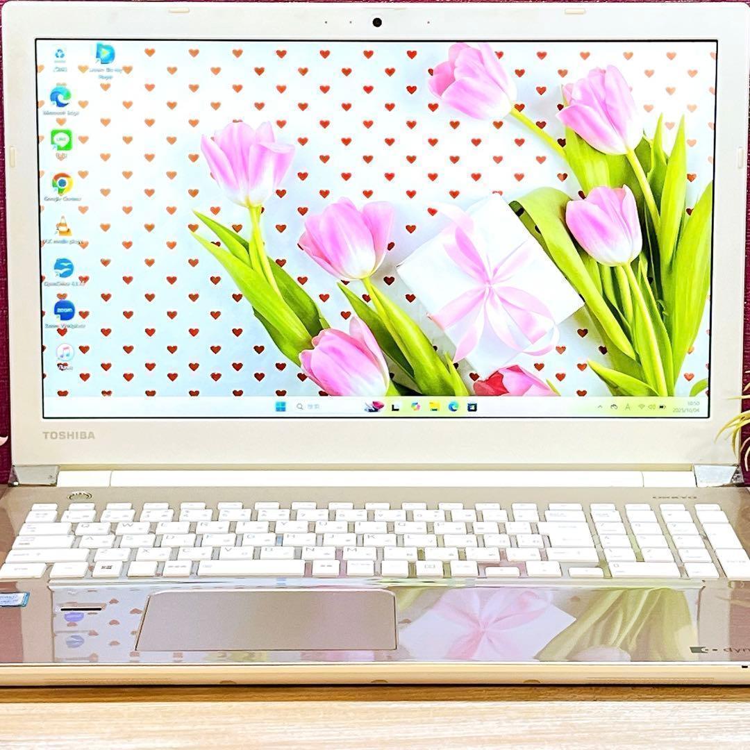 新品SSD✨7世代Corei7✨メモリ16GB✨カメラ✨すぐ使えるノートパソコン