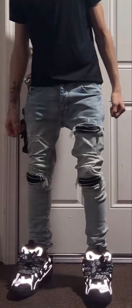 AMIRI ダメージデニム28 アミリ スキニー デニムパンツ ダメージ加工 メンズ SIZE 28 AMIRI