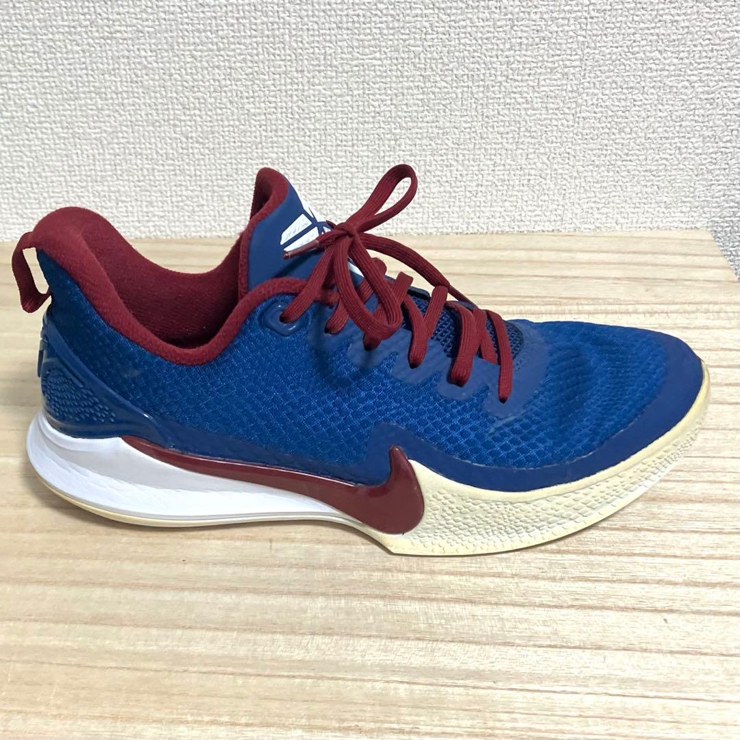 美品 NIKE KOBE MAMBA FOCUS ブルー 25.5cm