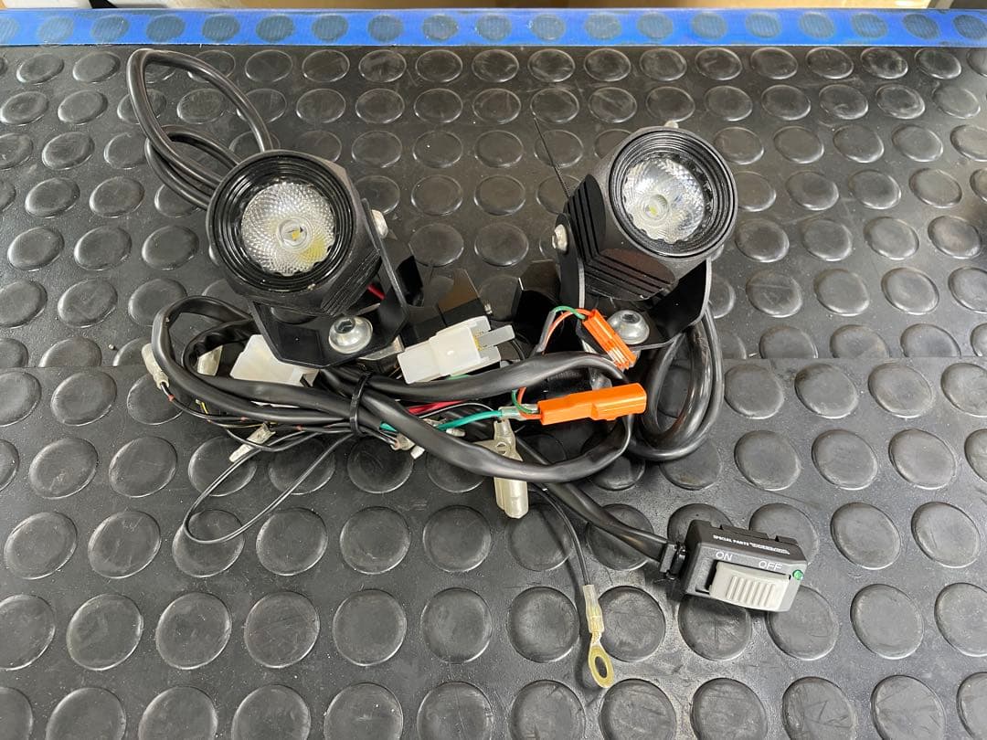 CT125 ハンターカブ　SPタケガワ　フォグランプキット　専用ステー付き ホンダ（HONDA） 【在庫有り即納】SP武川(TAKEGAWA) LEDフォグランプ