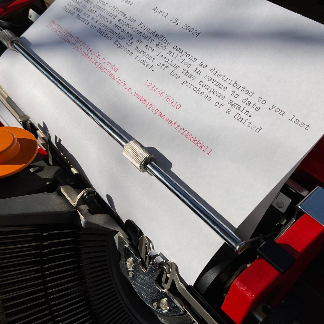 olivetti valentine s 整備済　完動品　中古品　超綺麗