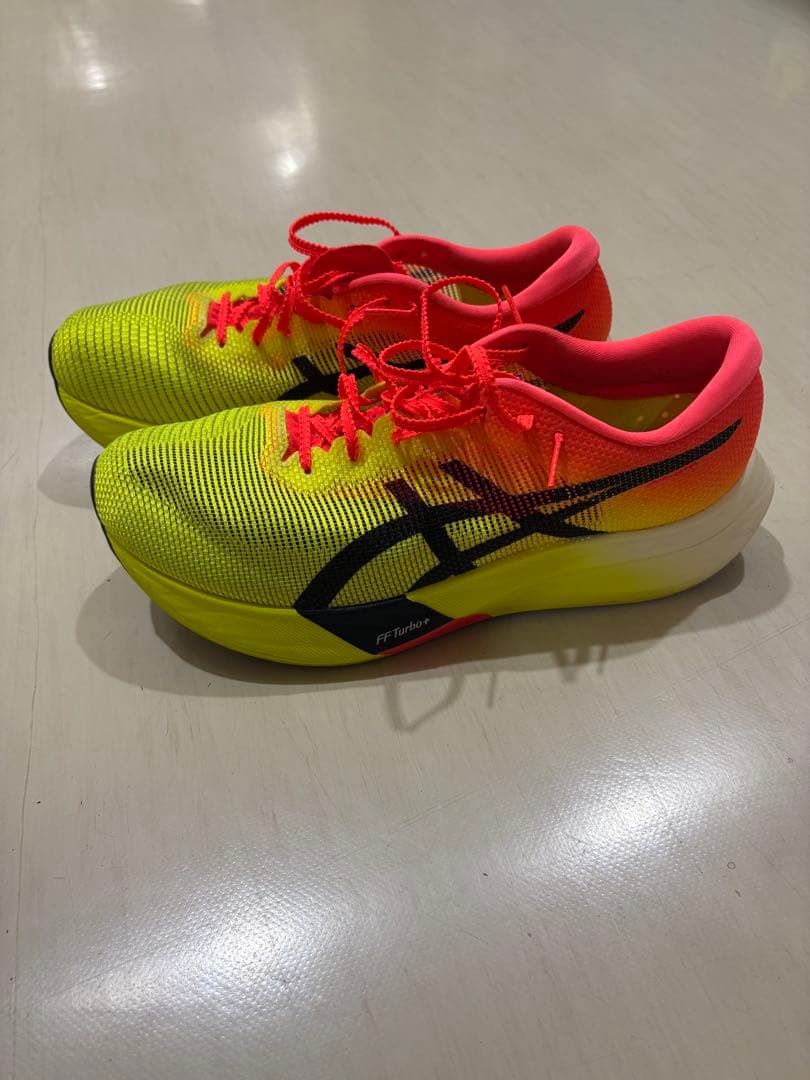 ASICS メタスピードエッジパリ　28.0cm