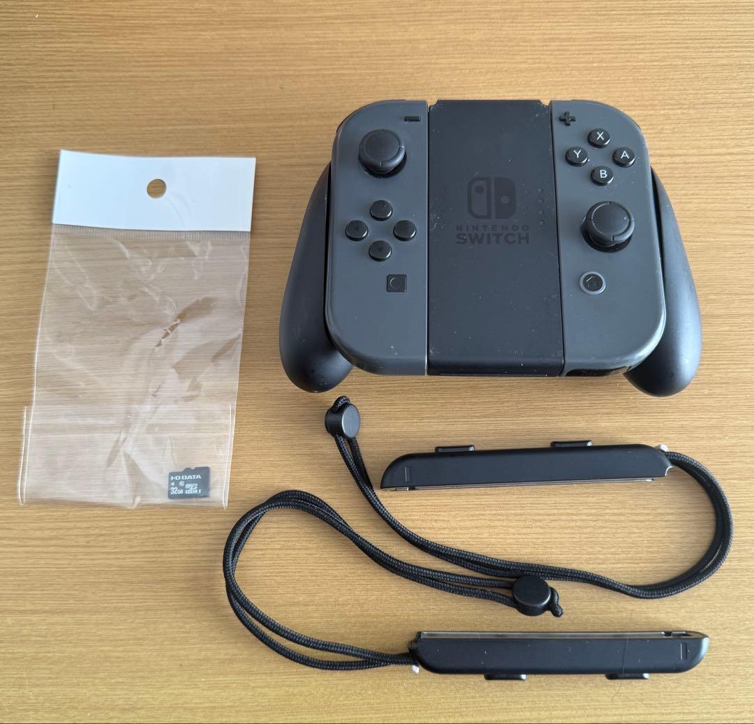 純正品】Nintendo Switch Joy-Con グレー おまけ付き - メルカリ