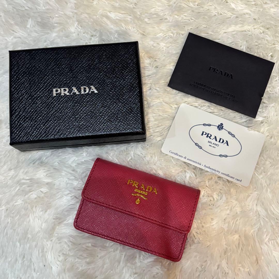 新品未使用 付属品付き PRADA プラダ 1M0881サフィアーノレザー プラダ PRADA 財布 バッグ SAFFIANO LEATHER WALLET CHAIN