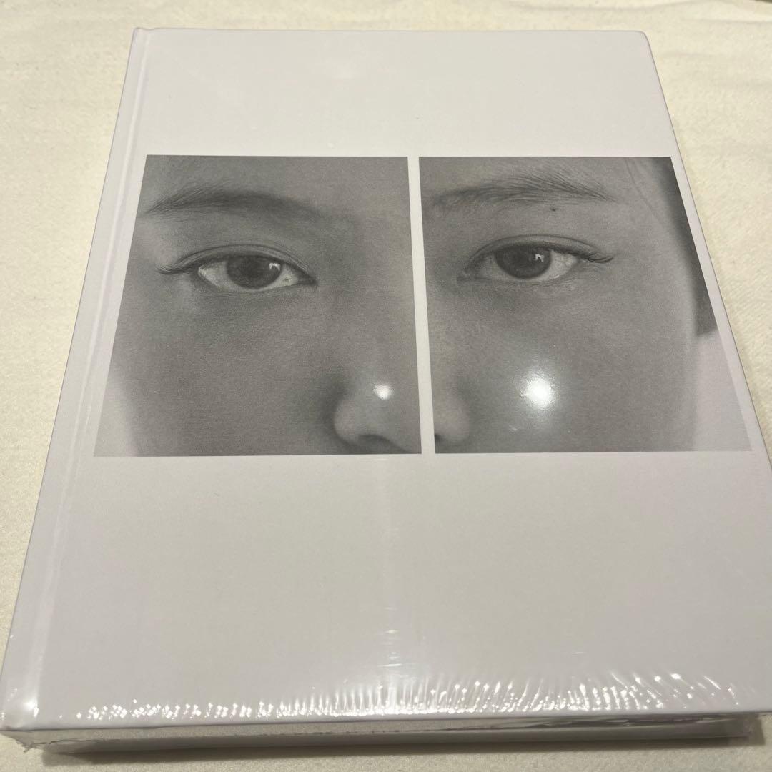 【完売品】Jennie ジェニ　フォトブック　代官山蔦屋限定　TSUTAYA JENNIE 写真展 'J2NNI5' POP UP in 代官山 蔦屋書店(日本語案内