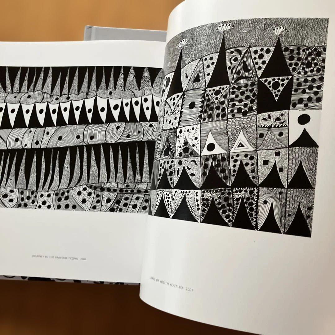 草間弥生 ヴィクトリア・ミロギャラリー個展 - アート・デザイン・音楽