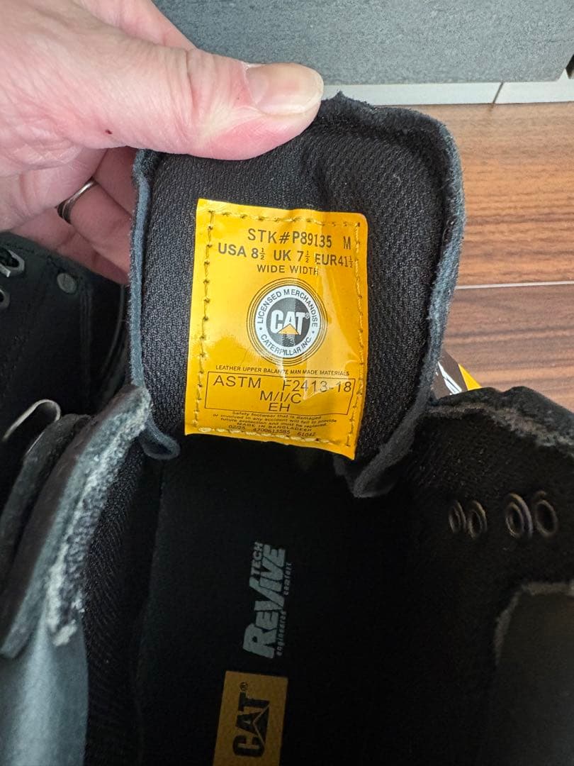 【新品未使用・箱付き】Caterpillar 安全靴 26.5cm 黒 アメリカ