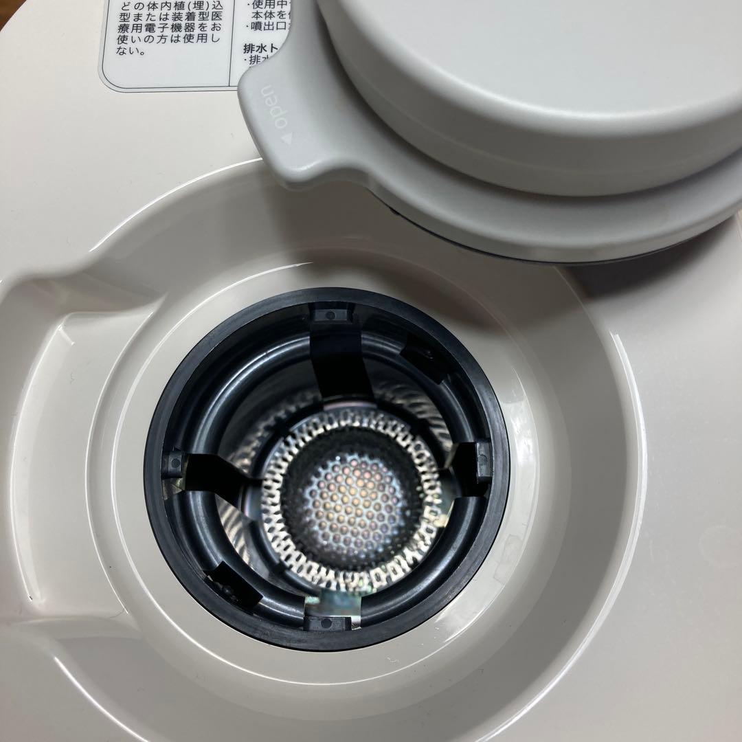 sajina美顔器 AC 24V 150mA