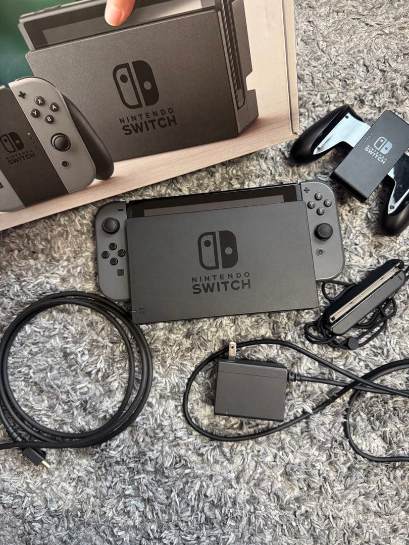 Nintendo Switch 本体 グレー 付属品完備 任天堂 - メルカリ