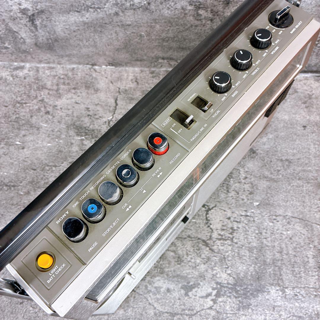 希少 SONY CF-1790 ラジオ・カセットプレーヤー 動作品 ジャンク