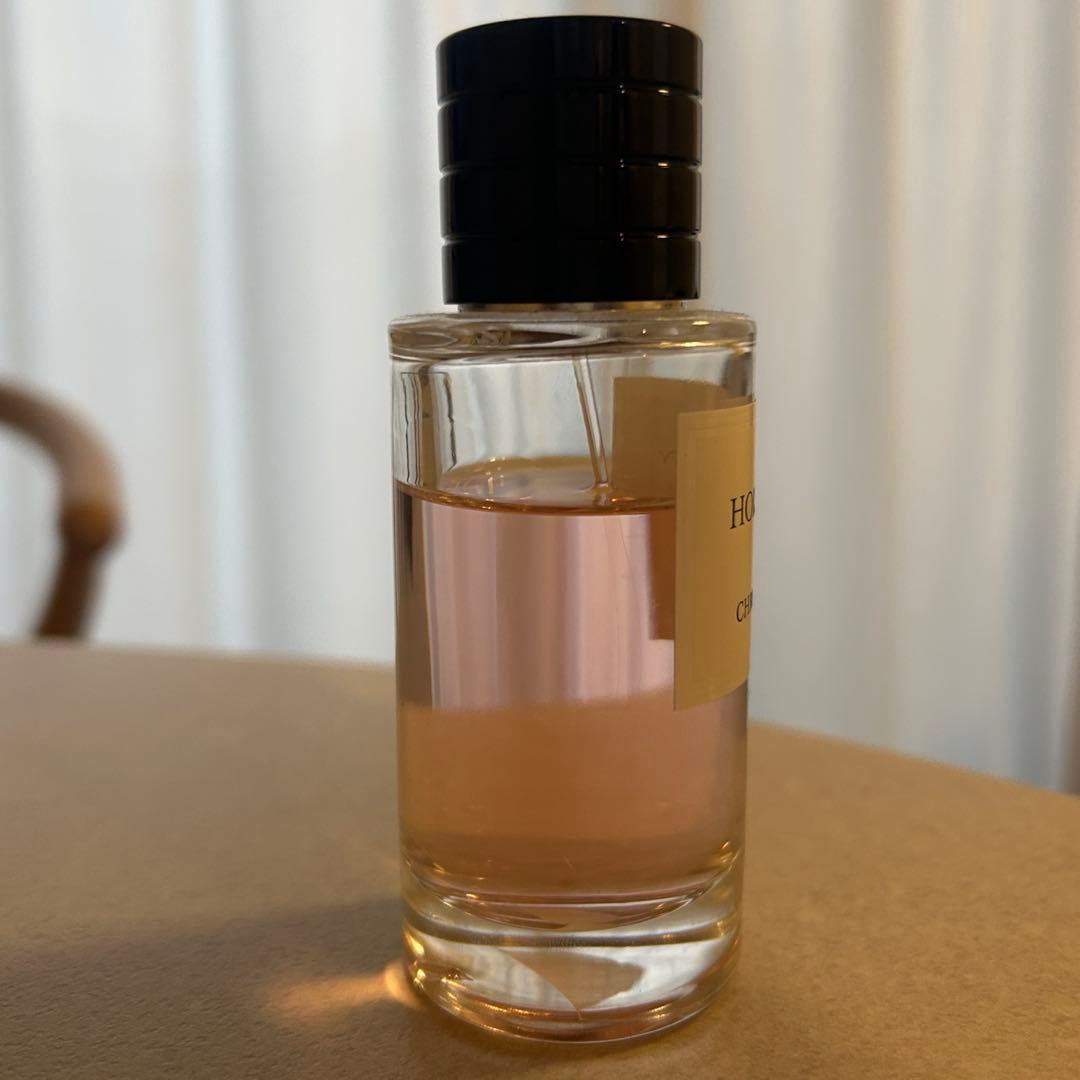 CHRISTIAN DIOR HOLY PEONY 香水 40ml - メルカリ