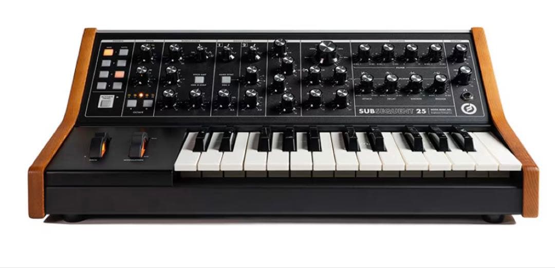 MOOG ( モーグ ) Subsequent 25 アナログシンセサイザー MOOG ( モーグ ) Subsequent 25 アナログシンセサイザー 送料無料