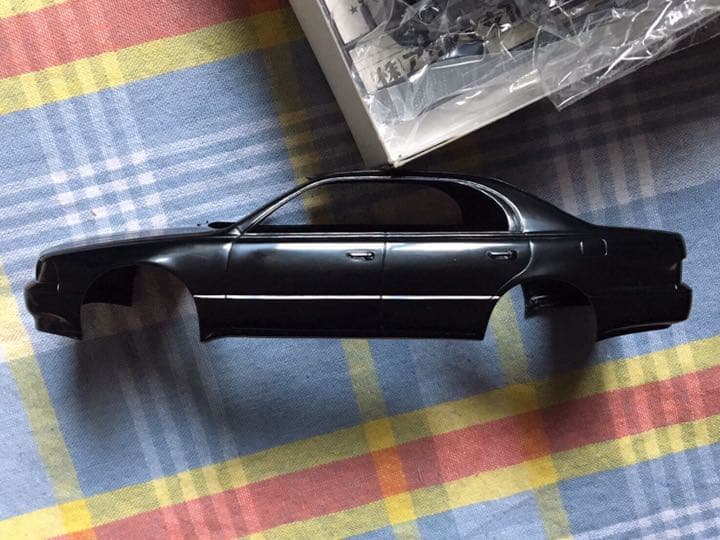 絶版 アオシマ 1/24 ギャルソン・エクスクルーシブ UZS141 マジェスタ