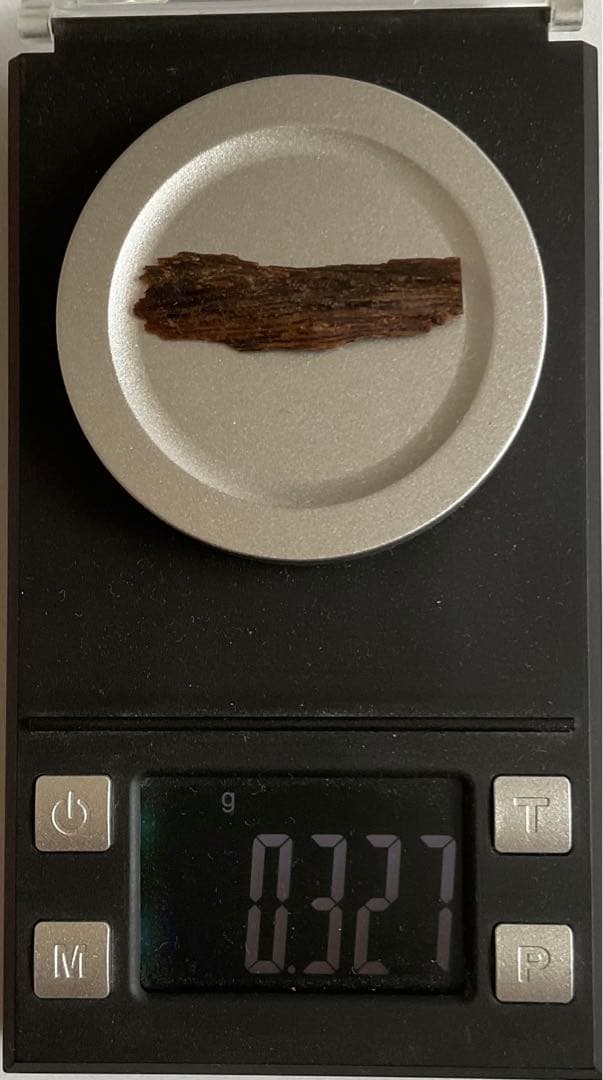 香木 古渡命銘木《初音》小分け約0. 32g 沈香 伽羅 奇南 奇楠 お香 香道