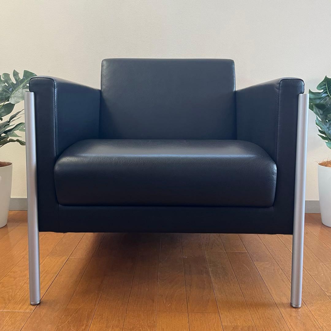 イトーキ MEZZO ラウンジチェア ② 本革 21万 モダン シングルソファ