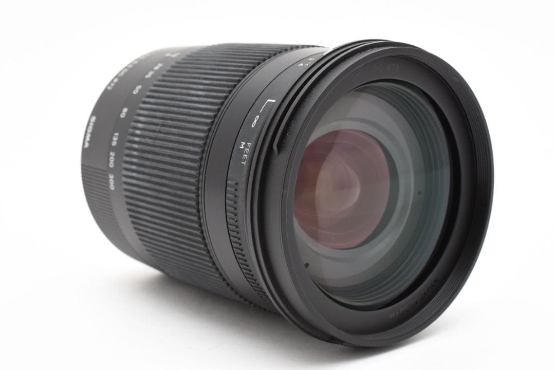 SIGMA 18-300m F3.5-6.3 Contemporary キヤノン