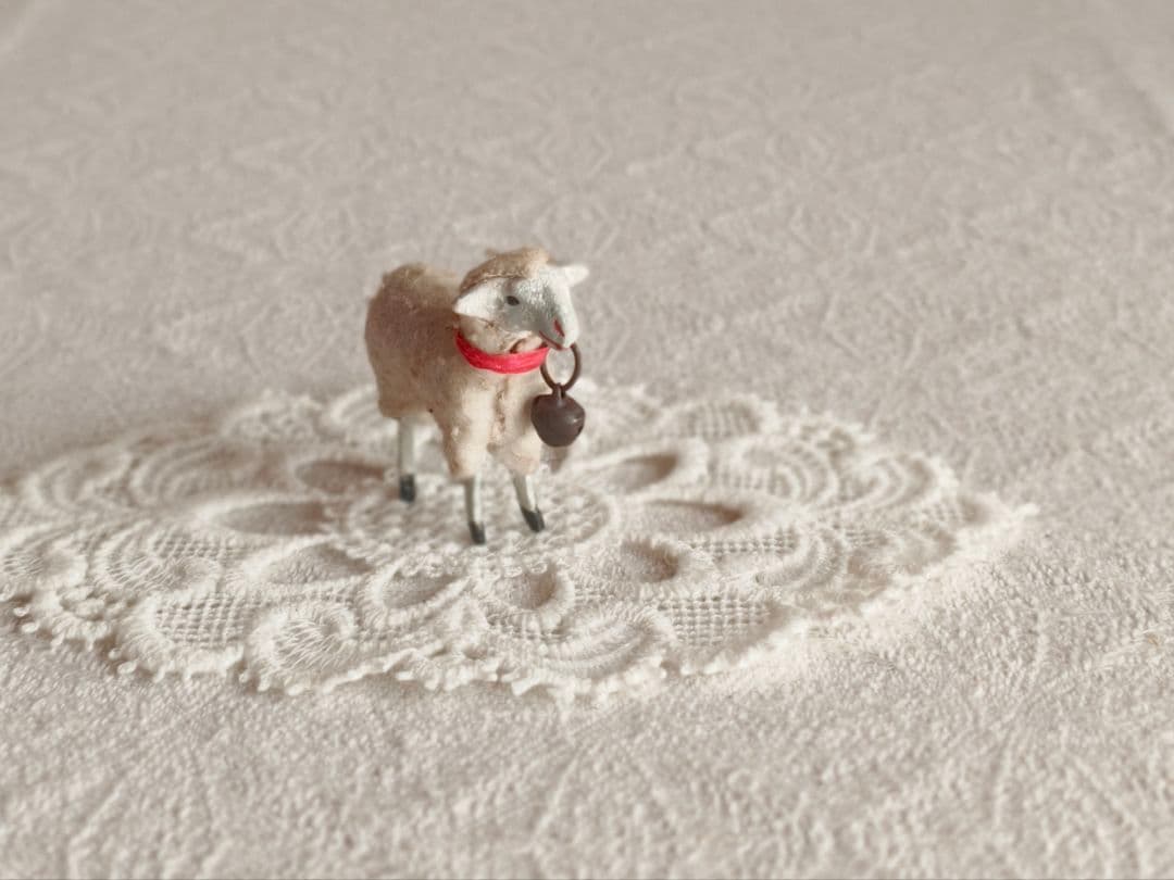 【Daisyさま】antique sheep ✵ *クリスマスの 羊さん (s)