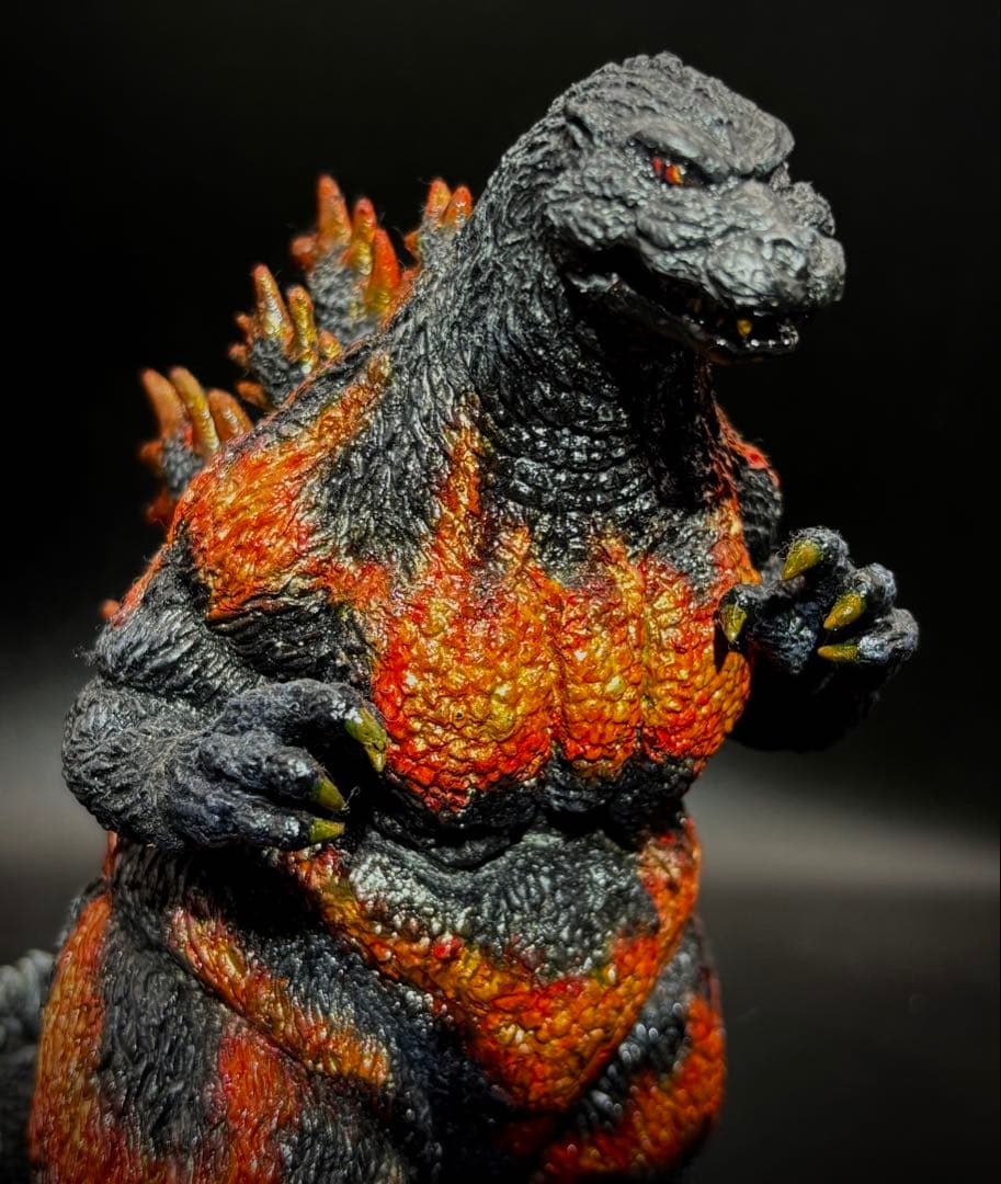 くまろいど　海洋堂　ゴジラ（1995）ソフビ組立キット　完成品 海洋堂「ゴジラ（1995） ミドル ソフビキット復刻版」など：Amazon